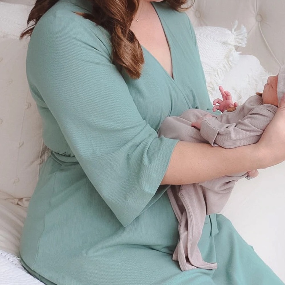 CADEN LANE MATERNITY ROBE